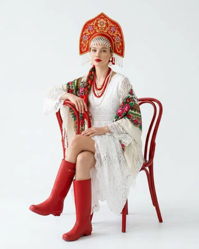 Русский кокошник